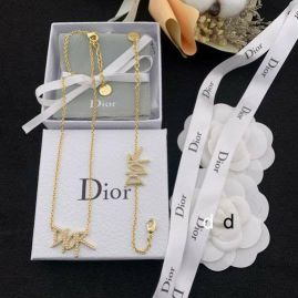 Picture of Dior Sets _SKUDiornecklace5jj88425